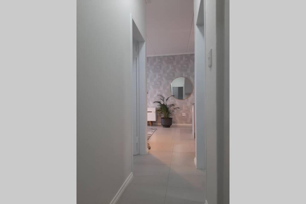 Mikeys Place On New: 2Bed2Bath No.1 With Free Wifinetflix Midrand Zewnętrze zdjęcie