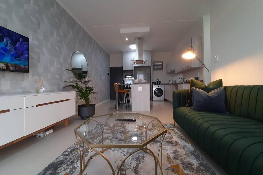 Mikeys Place On New: 2Bed2Bath No.1 With Free Wifinetflix Midrand Zewnętrze zdjęcie